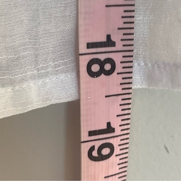 NWT Women’s Guess Off Should Striped Smocked Top With Flowy Bottom Size Small - Picture 10 of 11